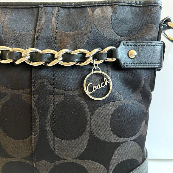 COACH Signature Optic Chain Bag, Black, Canvas with Leather Trim - Picture 3 of 12